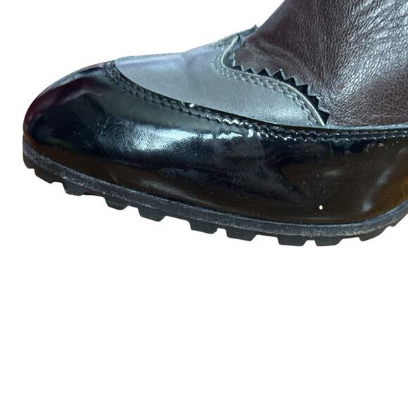 Taryn Rose Brown Black Wingtip Leather Ankle Boots Booties Heels Shoes 38.5 8.5 - Picture 5 of 16